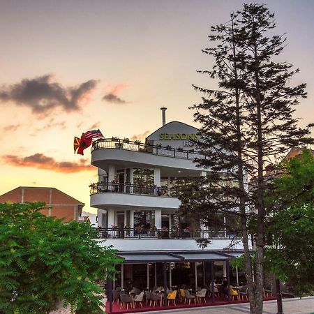 Seasons Hotel Struga Exterior photo